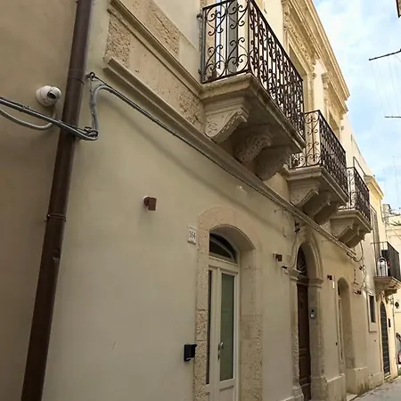 Romantico Bilocale Ad Ortigia *